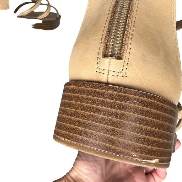 Lucky Brand Women’s “Ellian” Tan Leather Wedge  Sandals with Zippered Heel 8.5 - Picture 8 of 9